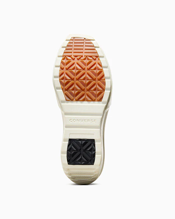 Chuck 70 De Luxe Wedge Platform High Top - Image 11