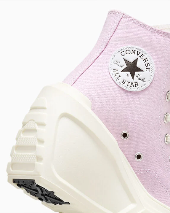 Chuck 70 De Luxe Wedge Platform High Top - Image 35