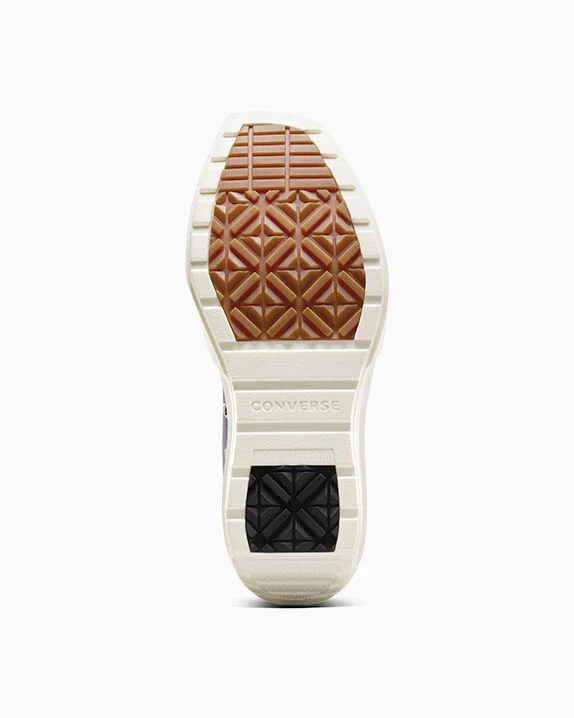Chuck 70 De Luxe Wedge Platform High Top - Image 45