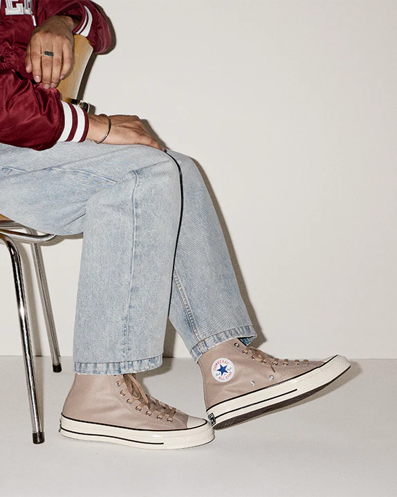 Chuck 70 Leather High Top - Image 25
