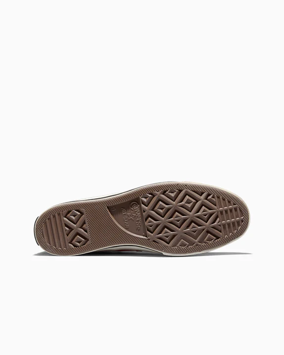 Chuck 70 - Image 27