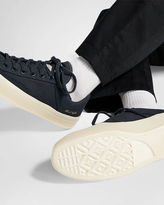 Chuck 70 Marquis Low Top - Image 9