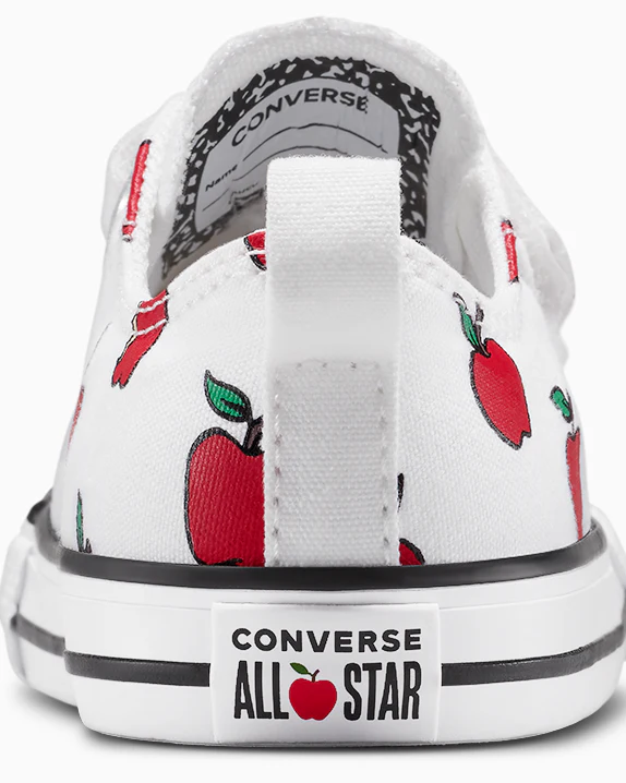 Chuck Taylor All Star Allover Apples Easy On - Image 3