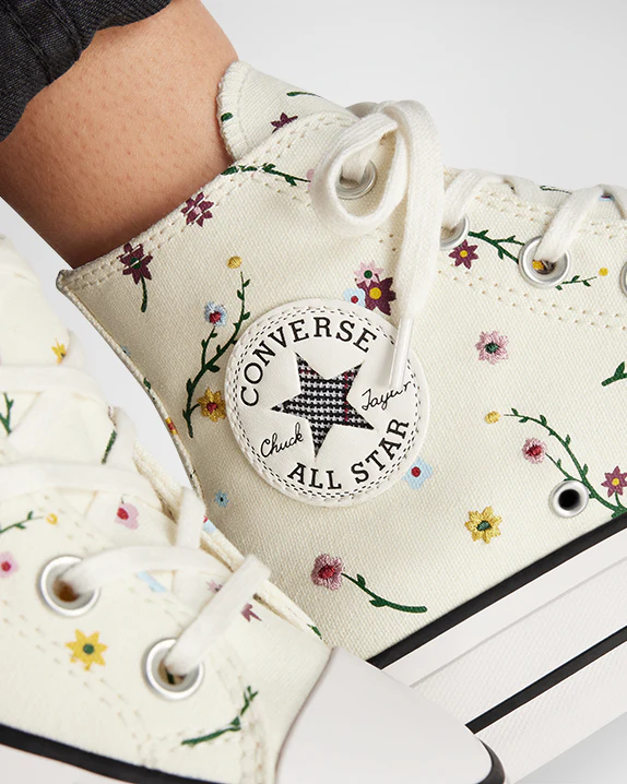 Chuck Taylor All Star Lift Platform Embroidered Blooms - Image 3