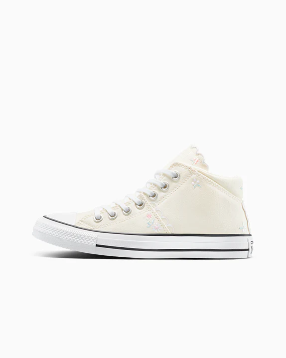 Chuck Taylor All Star Madison Embroidered Flowers - Image 6