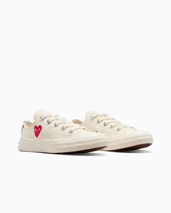 Converse X Comme des Garçons PLAY Chuck 70 OG Single Heart Low Top - Image 14