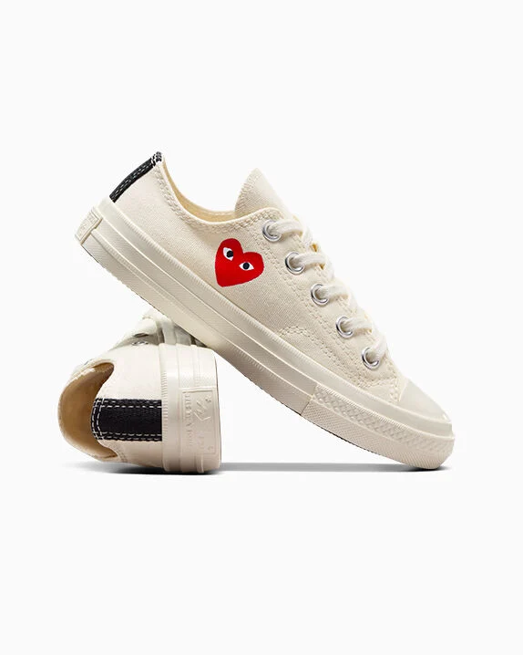 Converse X Comme des Garçons PLAY Chuck 70 OG Single Heart Low Top - Image 15