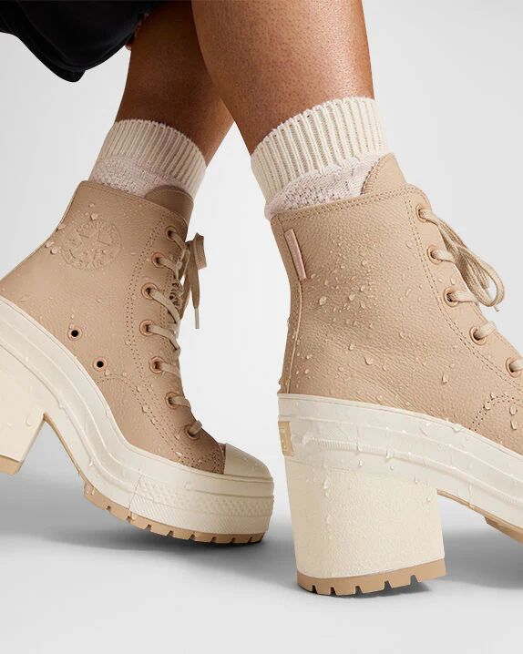 Chuck 70 De Luxe Heel Platform Weatherized Leather High Top - Image 11