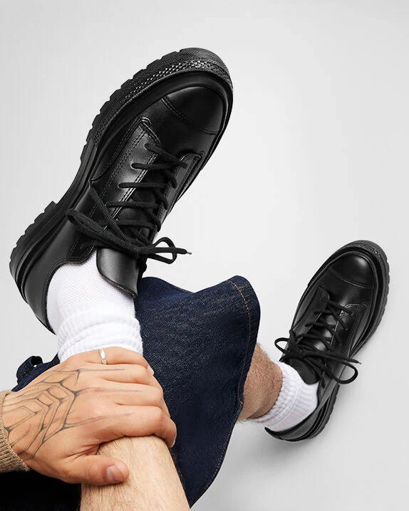 Chuck 70 Formal Leather Low Top - Image 2