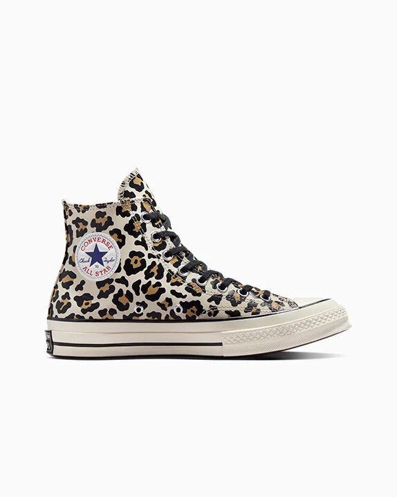 Chuck 70 Glow-In-The-Dark Leopard Print High Top - Image 2