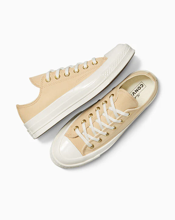 Chuck 70 Gold Low Top - Image 3