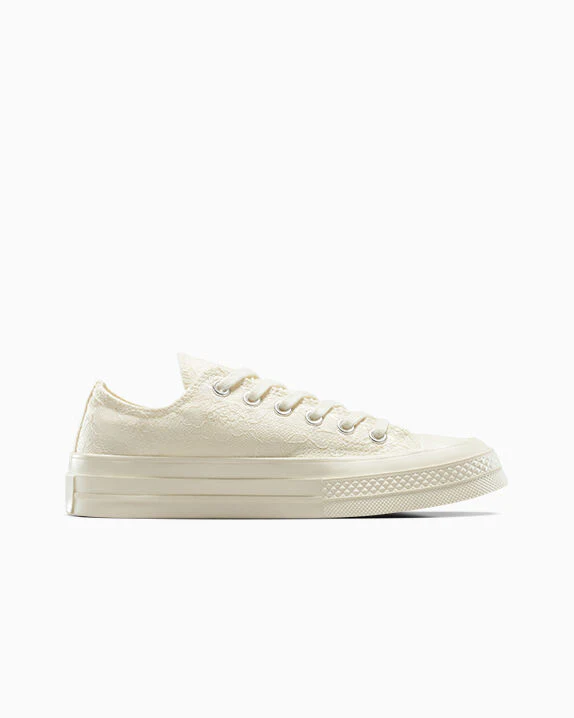 Chuck 70 Lace Low Top - Image 4