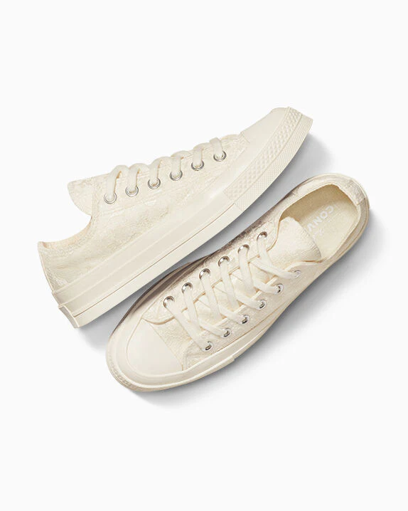Chuck 70 Lace Low Top - Image 6