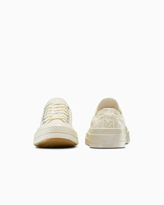 Chuck 70 Lace Low Top - Image 7