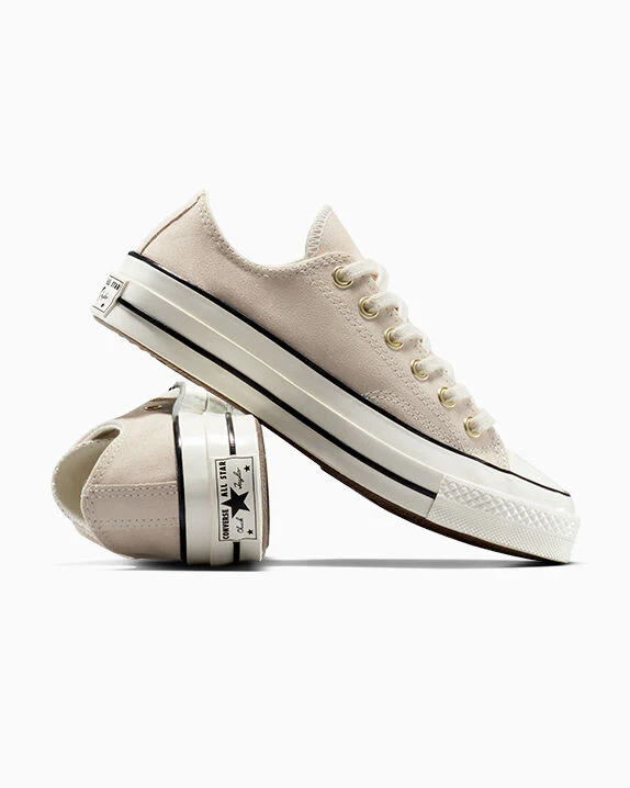 Chuck 70 Suede Low Top - Image 2