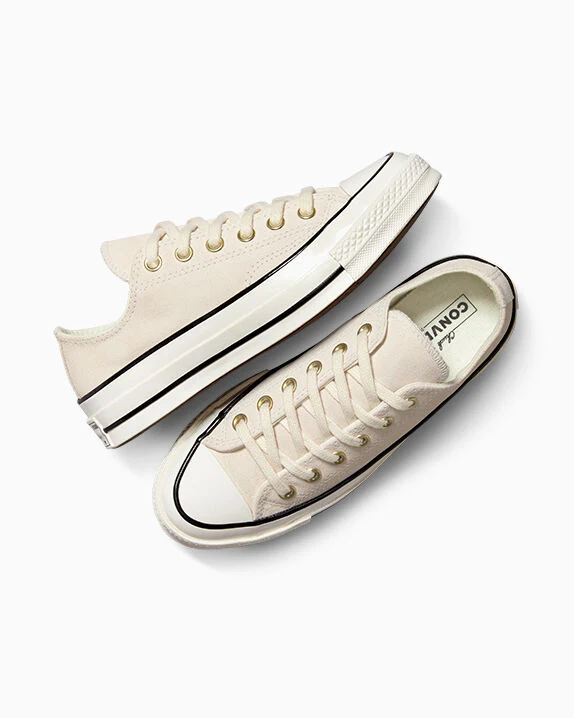 Chuck 70 Suede Low Top - Image 6