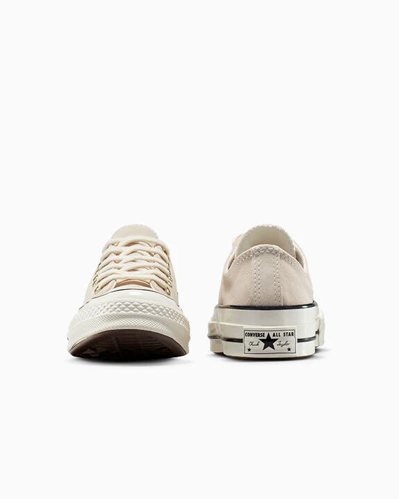Chuck 70 Suede Low Top - Image 7