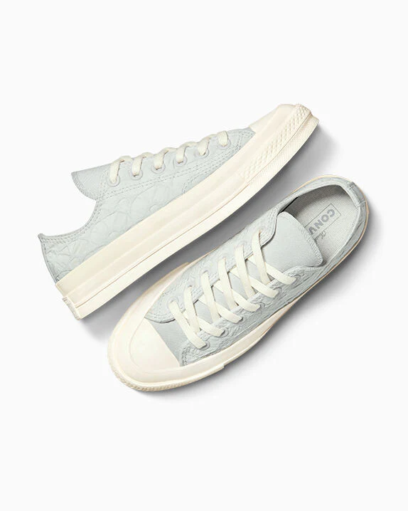 Chuck 70 Textured Low Top - Image 6