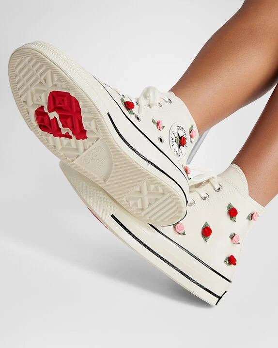 Chuck 70 Valentine's Day High Top - Image 2