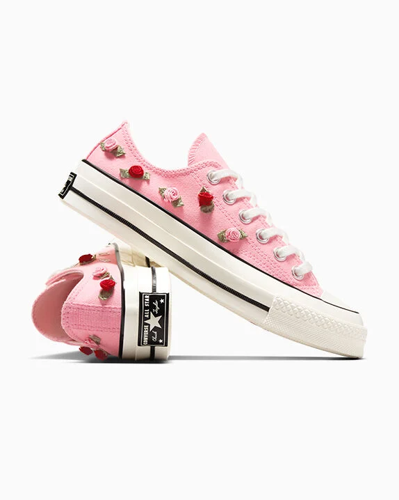 Chuck 70 Valentine's Day Low Top - Image 4