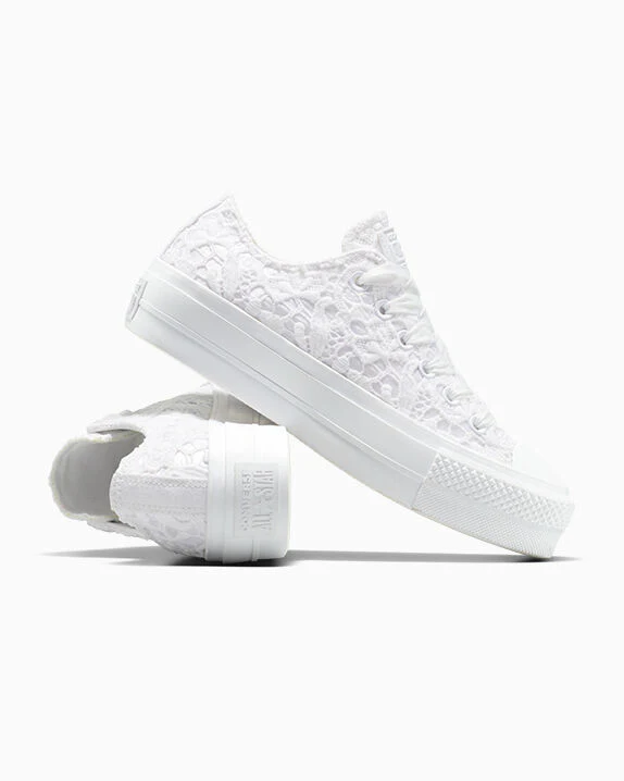 Chuck Taylor All Star Lace Low Top - Image 4
