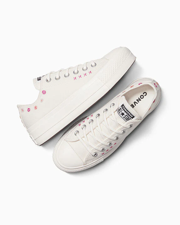 Chuck Taylor All Star Lift Floral Embroidery Low Top - Image 3