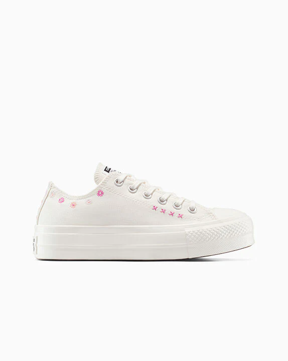 Chuck Taylor All Star Lift Floral Embroidery Low Top - Image 4