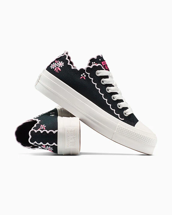 Chuck Taylor All Star Lift Platform Embroidered Flowers Low Top - Image 4