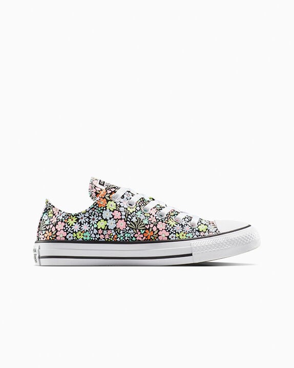 Chuck Taylor All Star Mini Flowers Low Top - Image 4