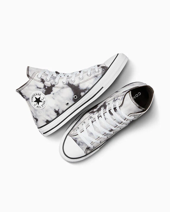 Chuck Taylor All Star Tie-Dye High Top - Image 14