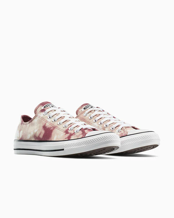 Chuck Taylor All Star Tie-Dye Low Top - Image 2