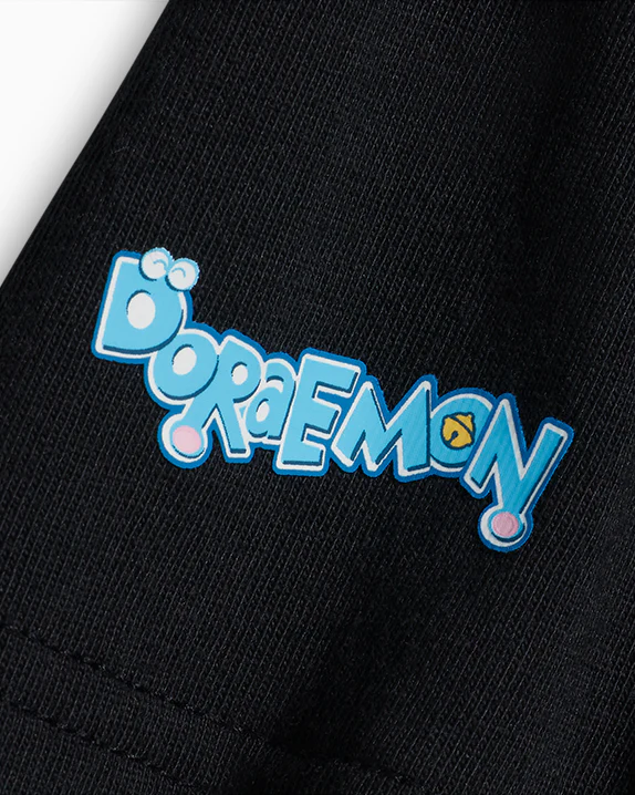 Doraemon・Converse Graphic T-Shirt - Image 4