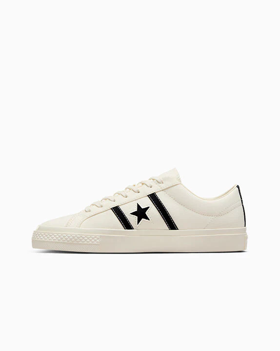 Converse x PLAY Comme des Garçons One Star Academy Pro Low Top - Image 5